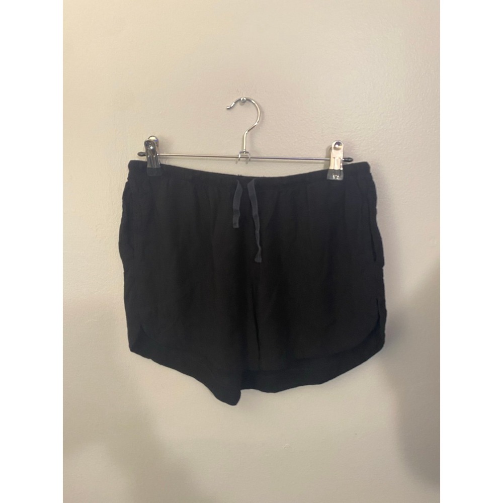 Brandy Melville shorts